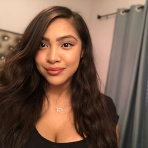 Meet your Posher, Juliette